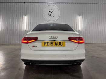 Used Audi A4 2015 for sale - 79439357: Photo