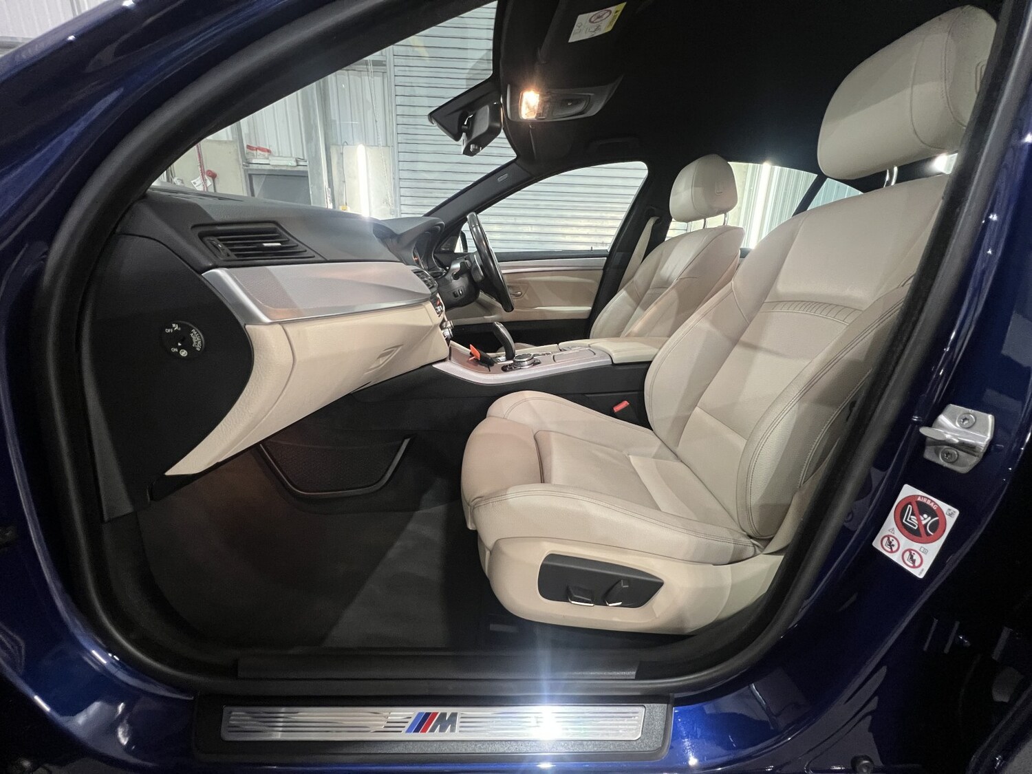 Used BMW 5 Series 2016 for sale - 76547905: Photo 11