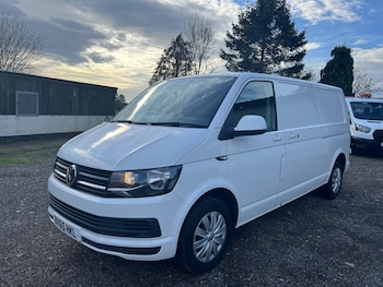 Used Volkswagen Transporter 2015 for sale - 76478107: Photo