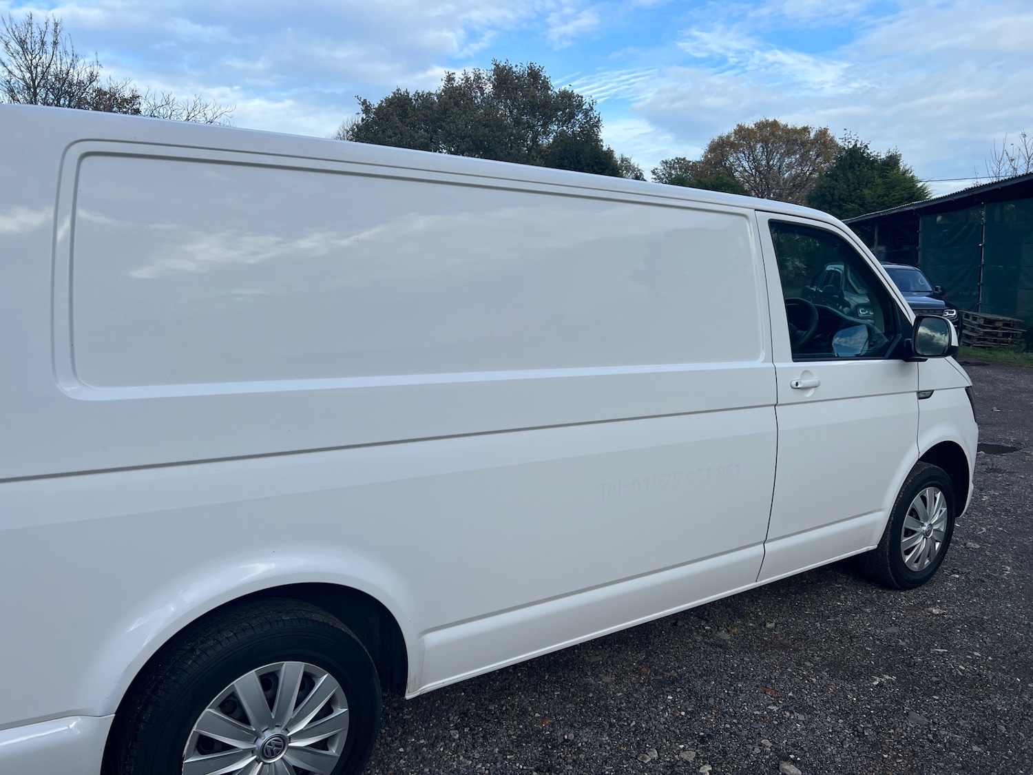 Used Volkswagen Transporter 2015 for sale - 76478107: Photo 6