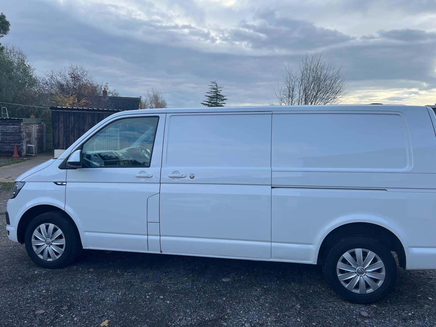 Used Volkswagen Transporter 2015 for sale - 76478107: Photo 7
