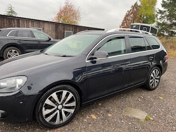 Used Volkswagen Golf 2011 for sale - 76316651: Photo