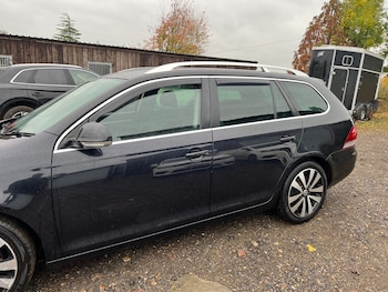 Used Volkswagen Golf 2011 for sale - 76316651: Photo