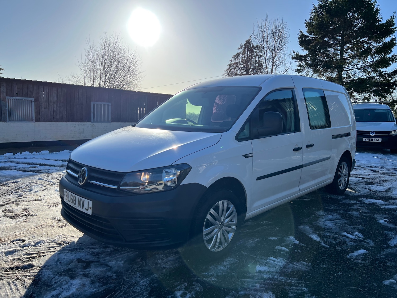 Used Volkswagen Caddy Maxi 2018 for sale - 77159997: Photo 2