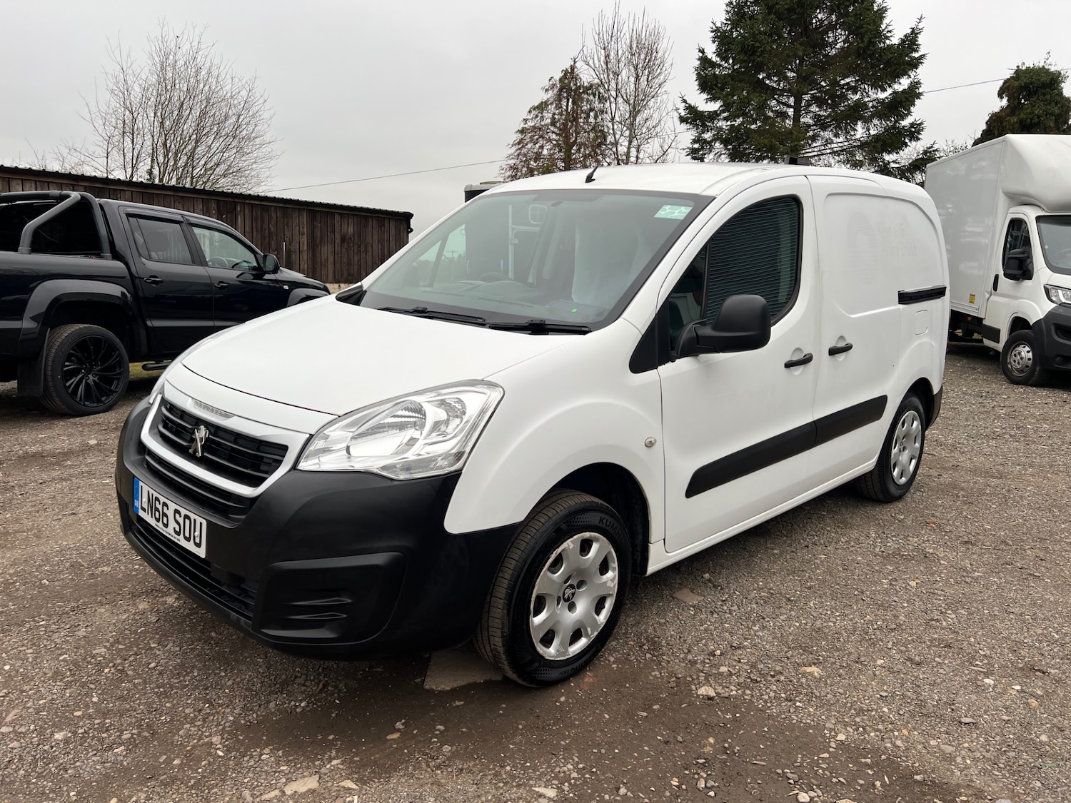 Used Peugeot Partner 2016 for sale - 77778732: Photo 2