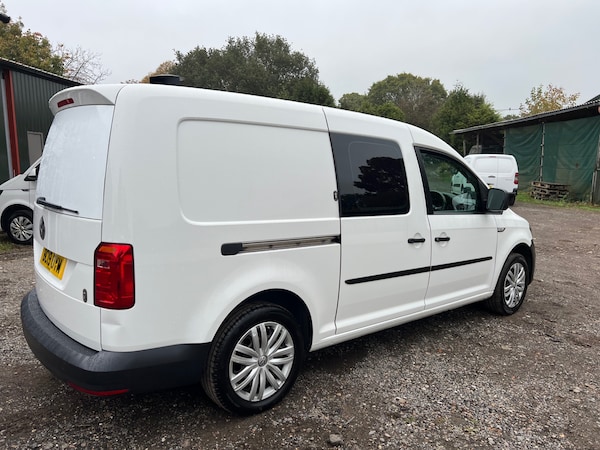Used Volkswagen Caddy Maxi 2019 for sale - 76265349: Photo 3