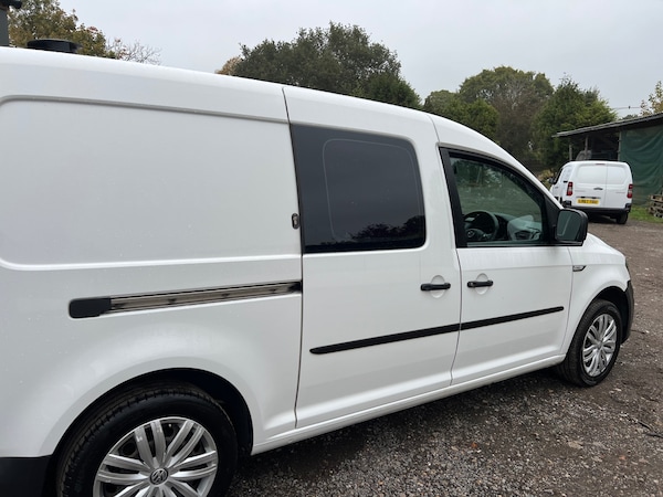 Used Volkswagen Caddy Maxi 2019 for sale - 76265349: Photo 4