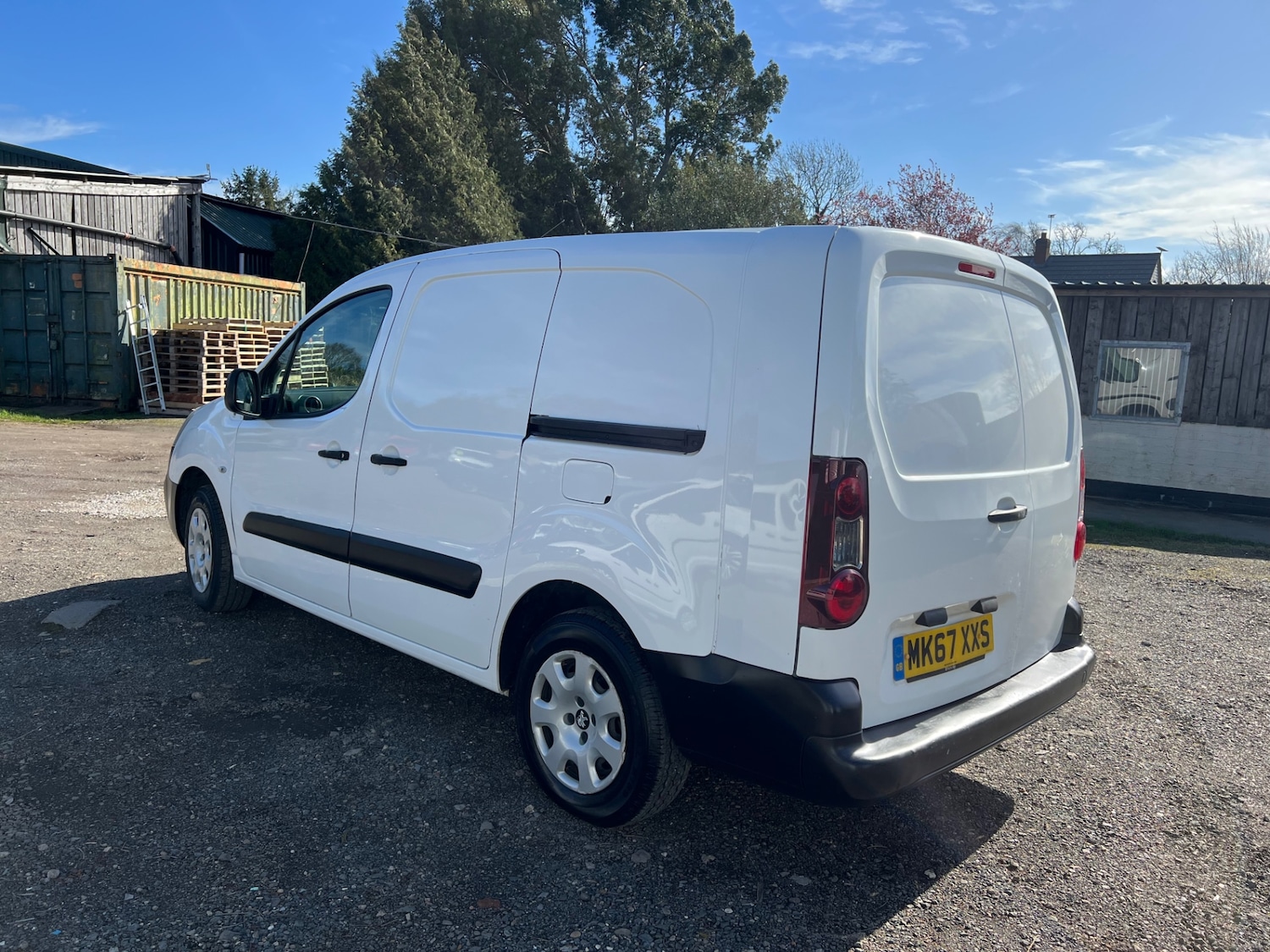 Used Peugeot Partner 2018 for sale - 77916903: Photo 3