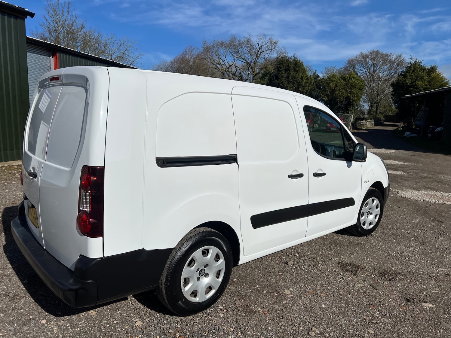 Used Peugeot Partner 2018 for sale - 77916903: Photo 5