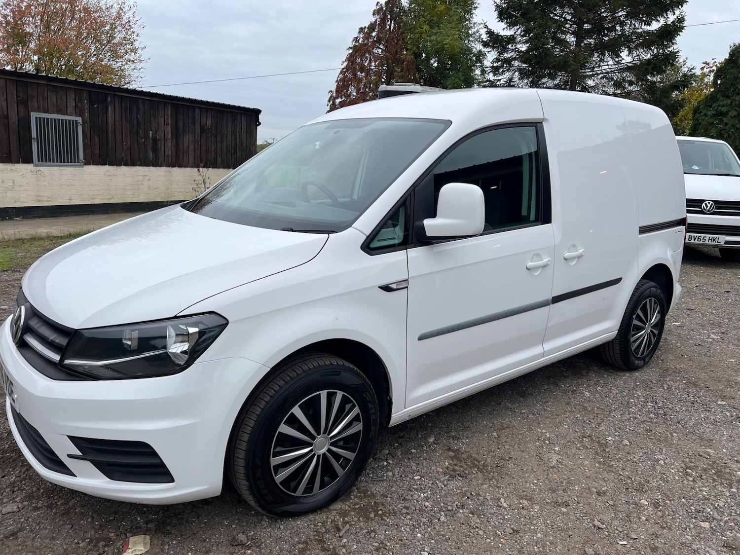 Used Volkswagen Caddy 2016 for sale - 76299568: Photo 3