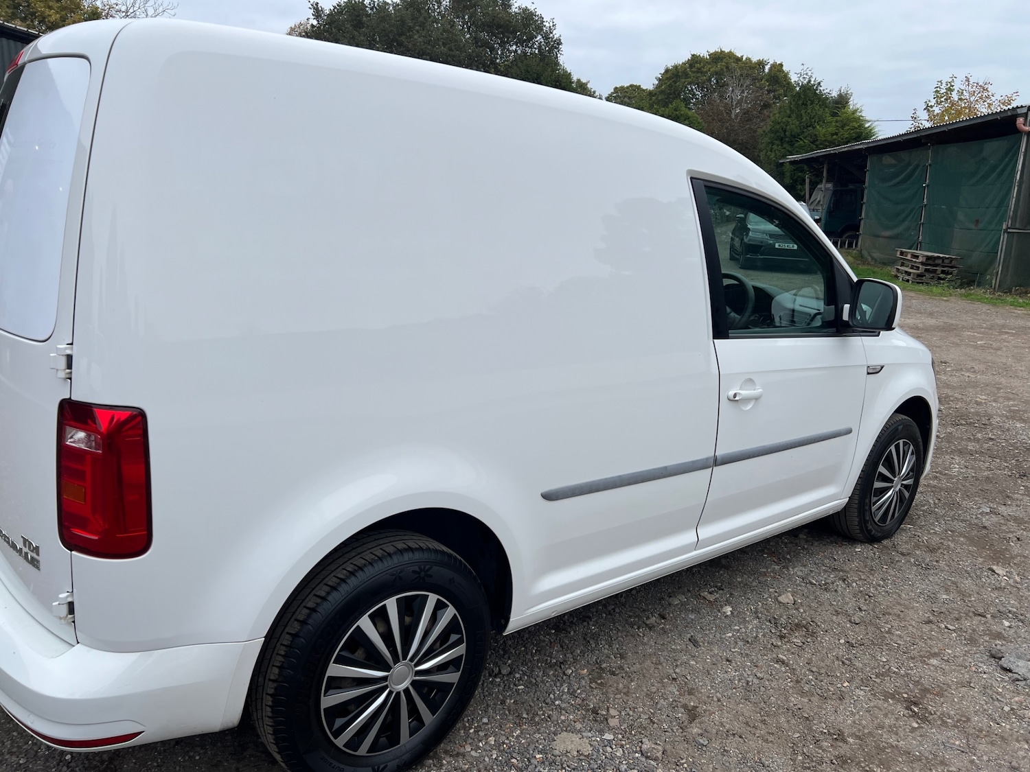 Used Volkswagen Caddy 2016 for sale - 76299568: Photo 8