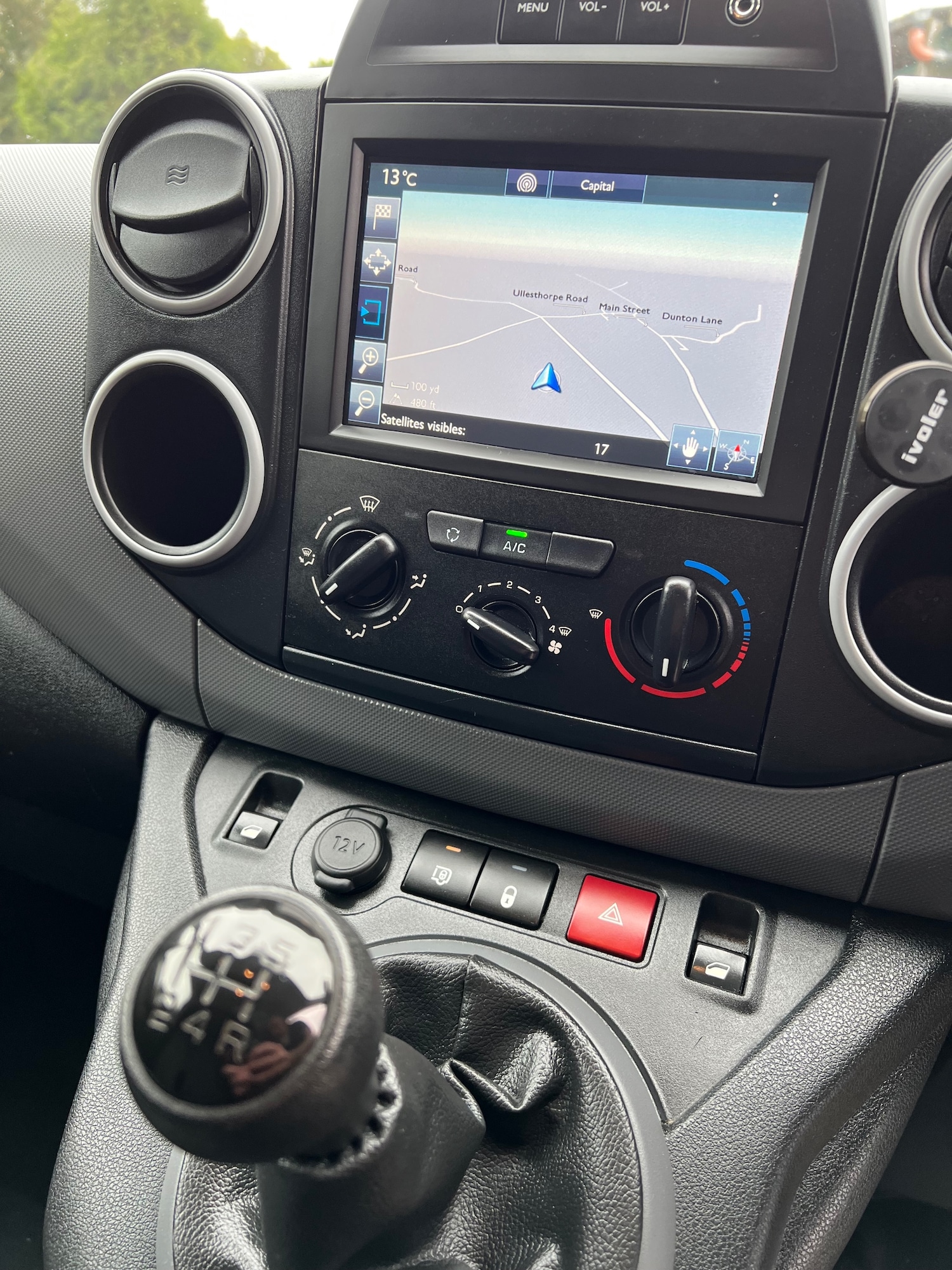 Used Peugeot Partner 2017 for sale - 76287381: Photo 11