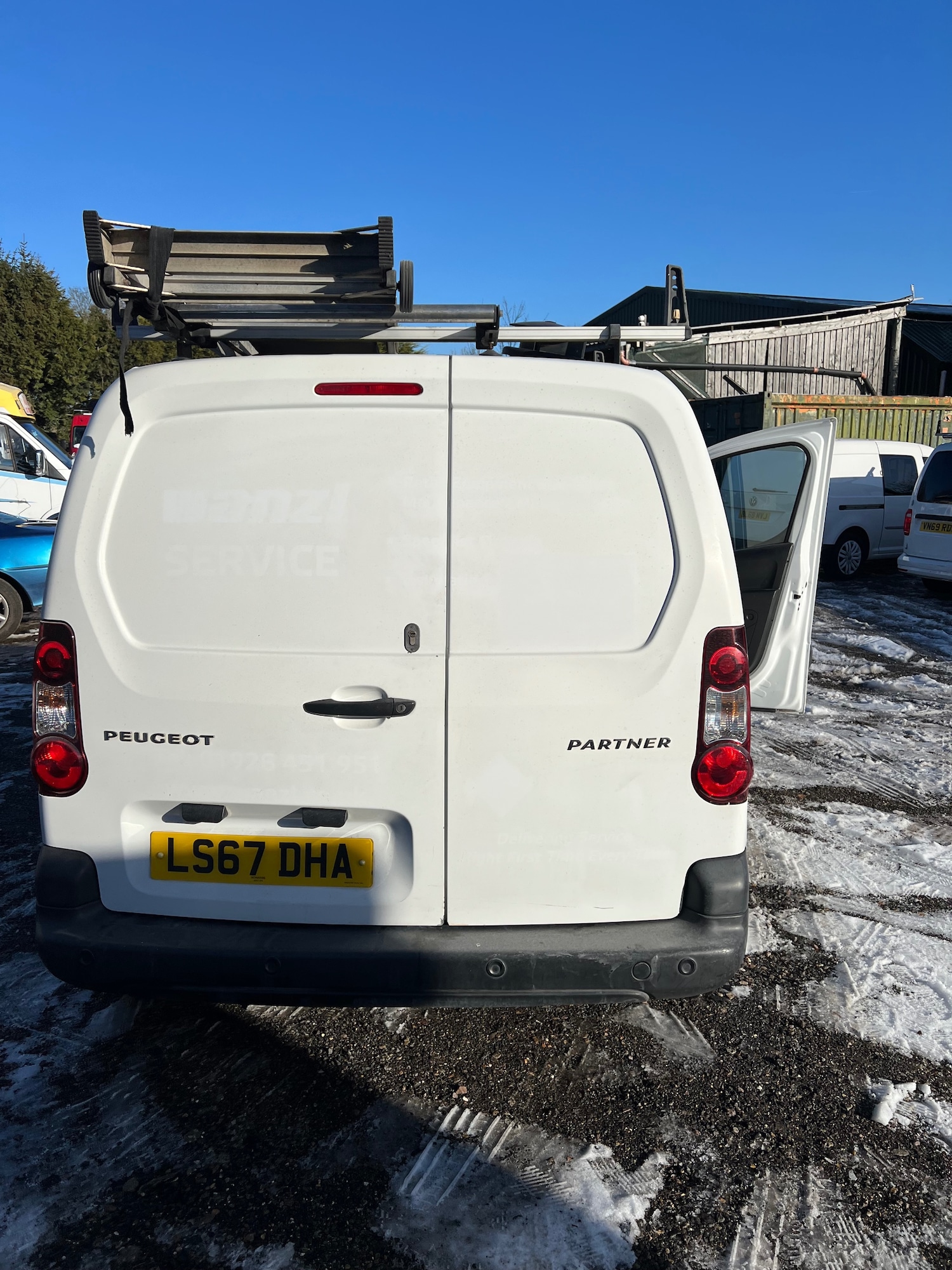 Used Peugeot Partner 2017 for sale - 77160033: Photo 11