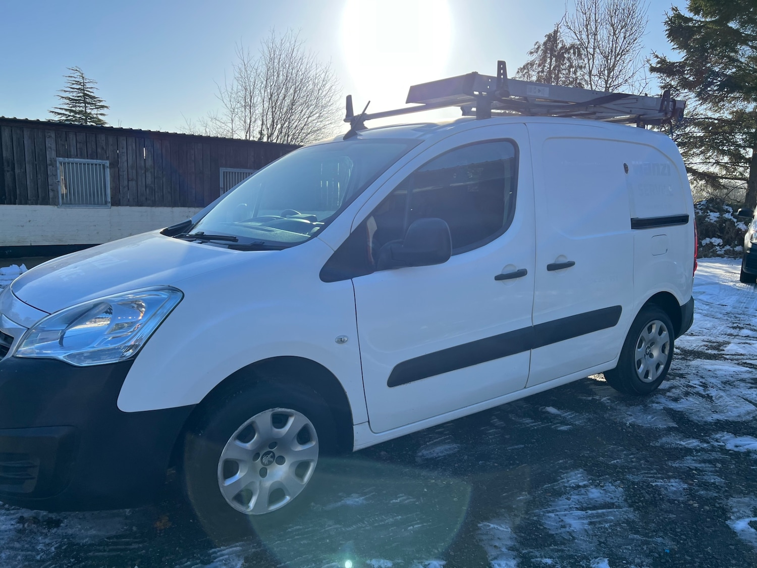 Used Peugeot Partner 2017 for sale - 77160033: Photo 3