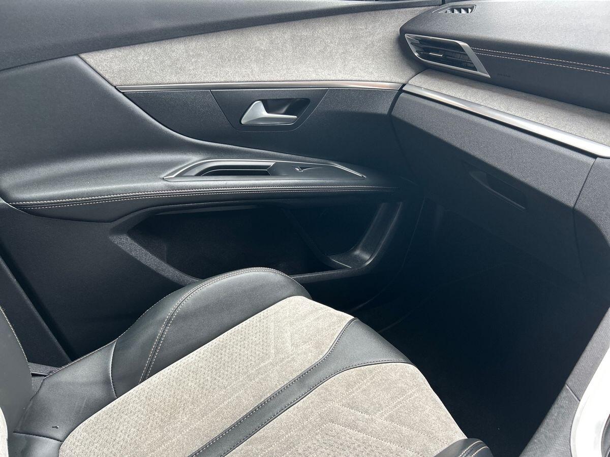 Used Peugeot 3008 2021 for sale - 77500951: Photo 40