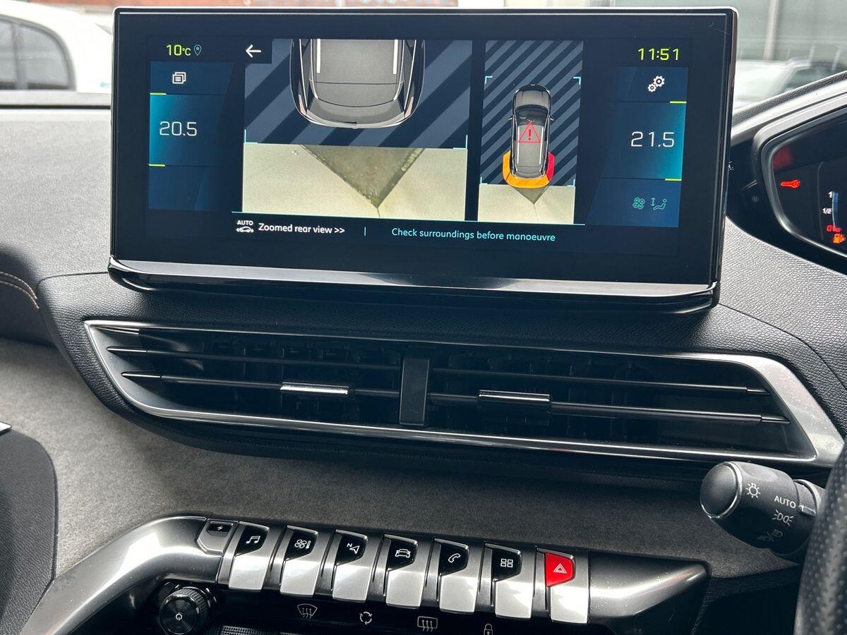 Used Peugeot 3008 2021 for sale - 77500951: Photo 9