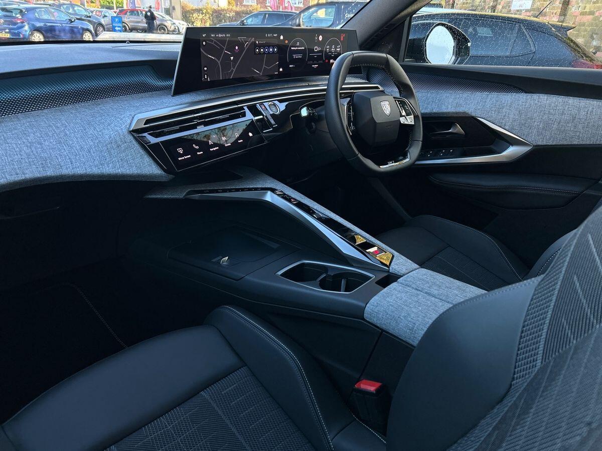 Used Peugeot 5008 2025 for sale - 77451125: Photo 2