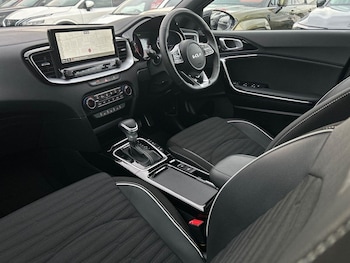 Used Kia Ceed 2025 for sale - 78852143: Photo