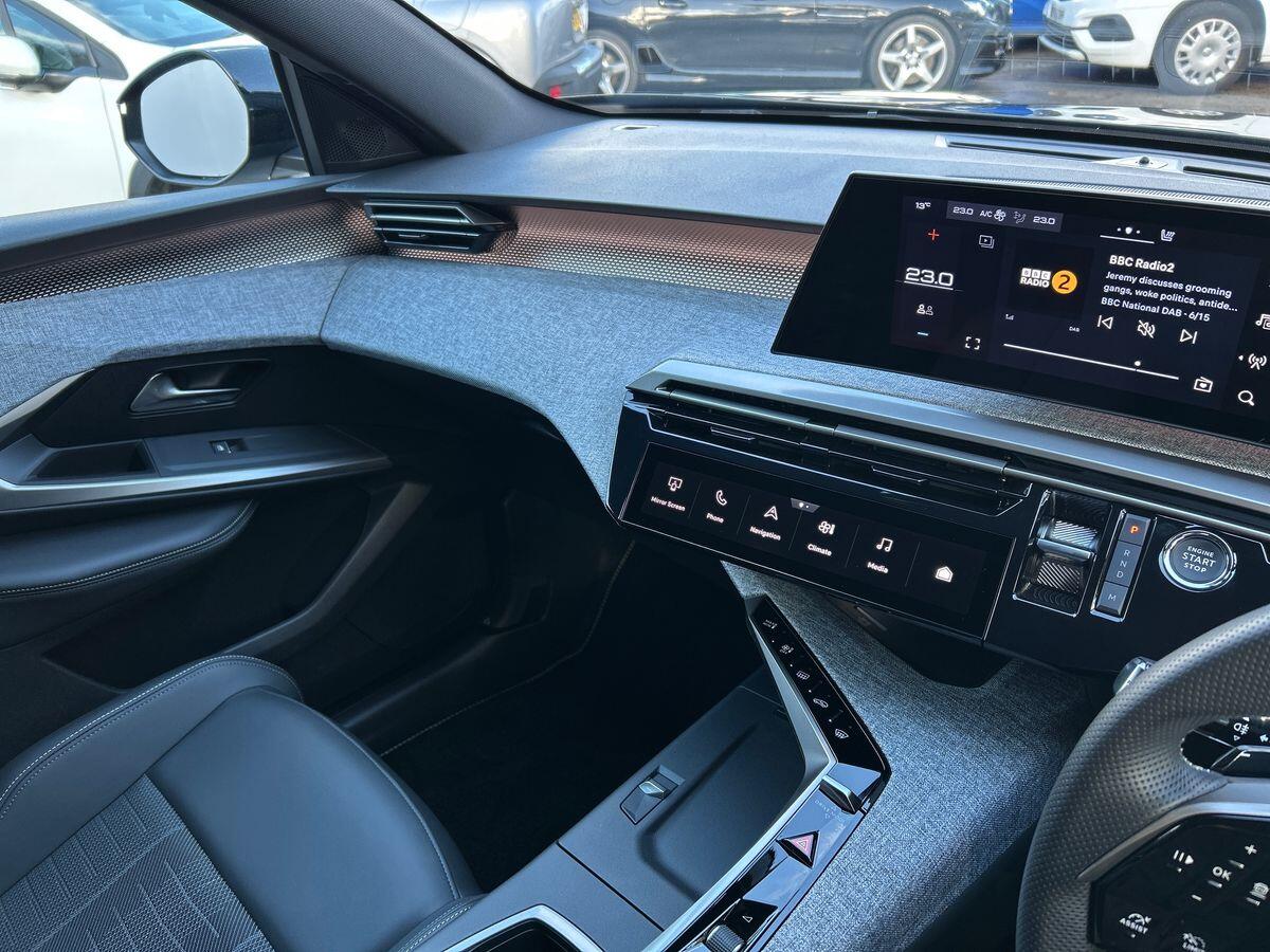 Used Peugeot 5008 2025 for sale - 76509028: Photo 31