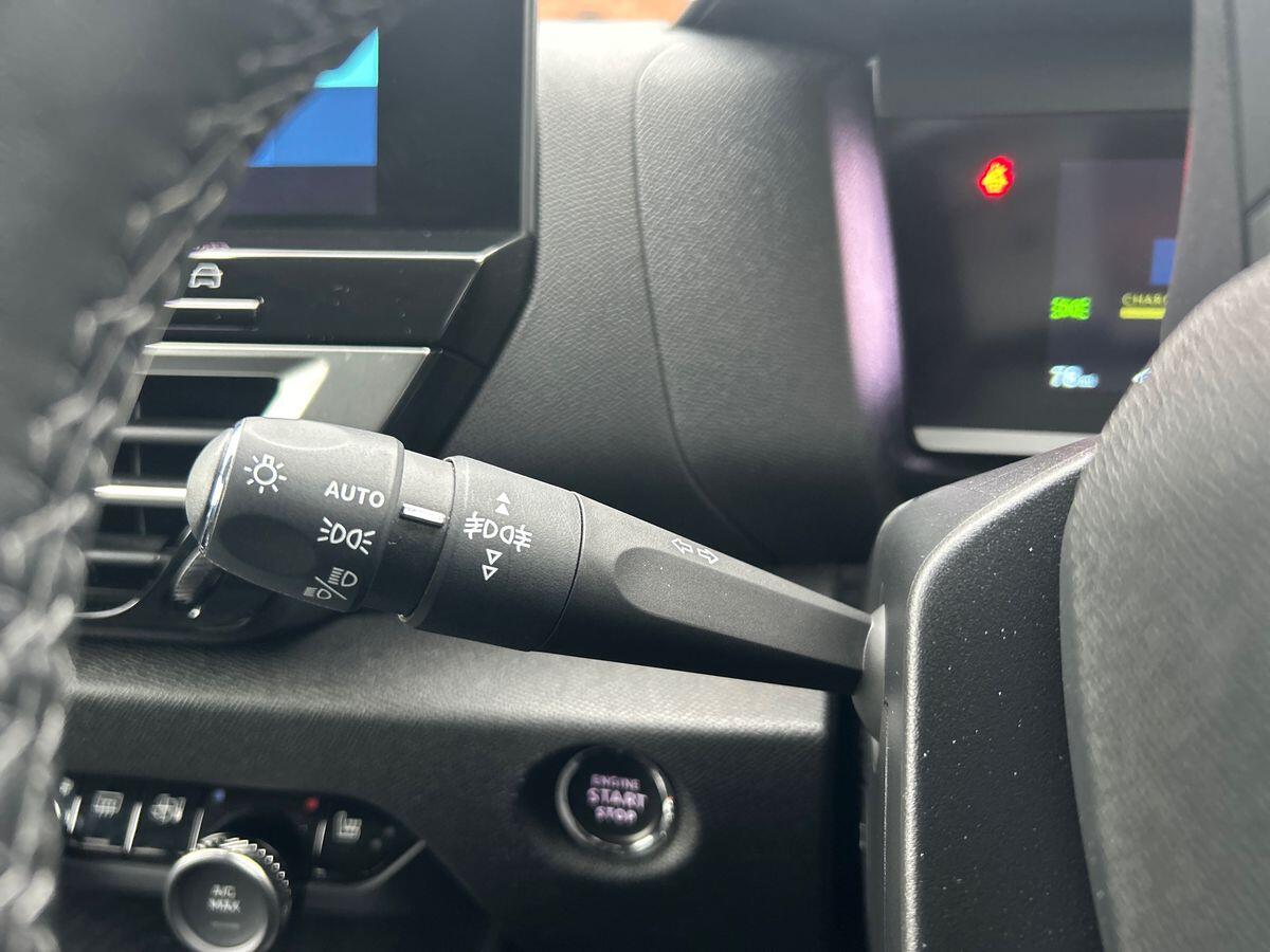 Used Citroen e-C4 2022 for sale - 77974256: Photo 27