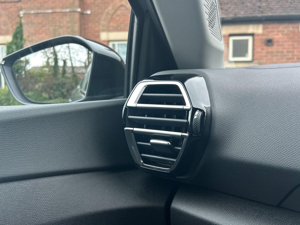 Used Citroen e-C4 2022 for sale - 77974256: Photo 28