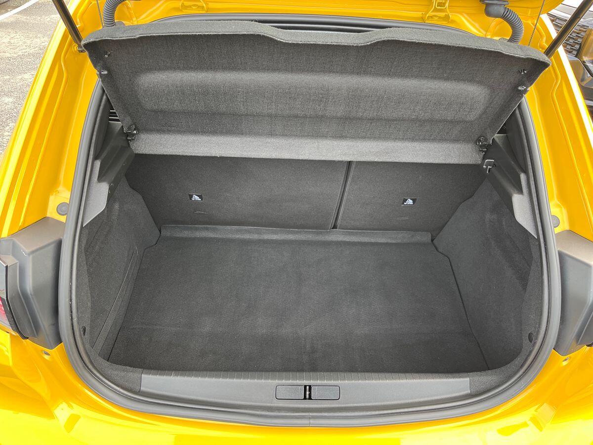 Used Peugeot 208 2022 for sale - 77791891: Photo 21