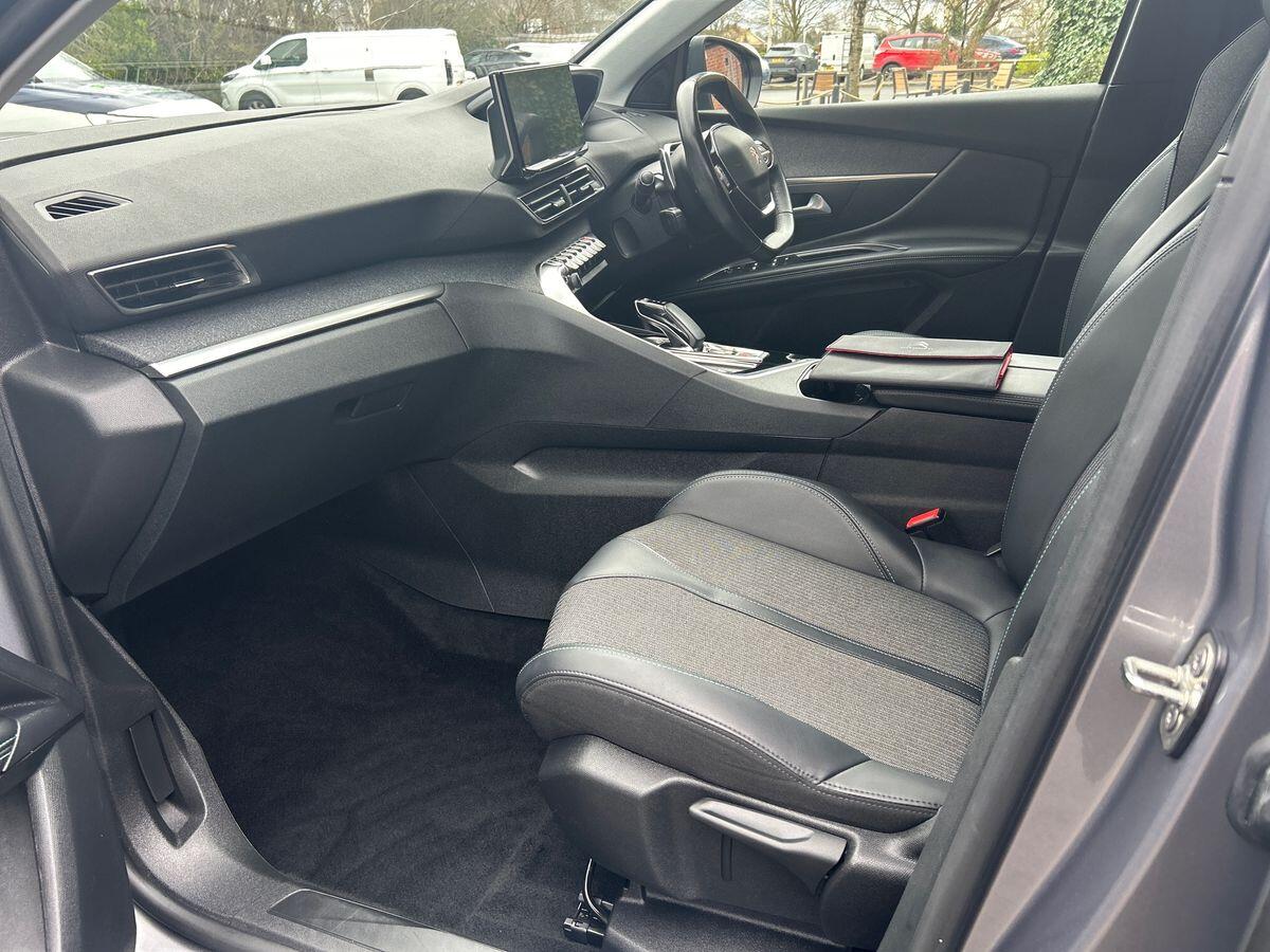 Used Peugeot 3008 2022 for sale - 77849389: Photo 2