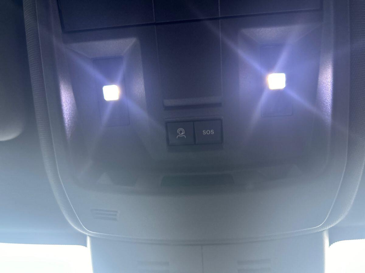 Used Peugeot E-3008 2024 for sale - 77527326: Photo 38