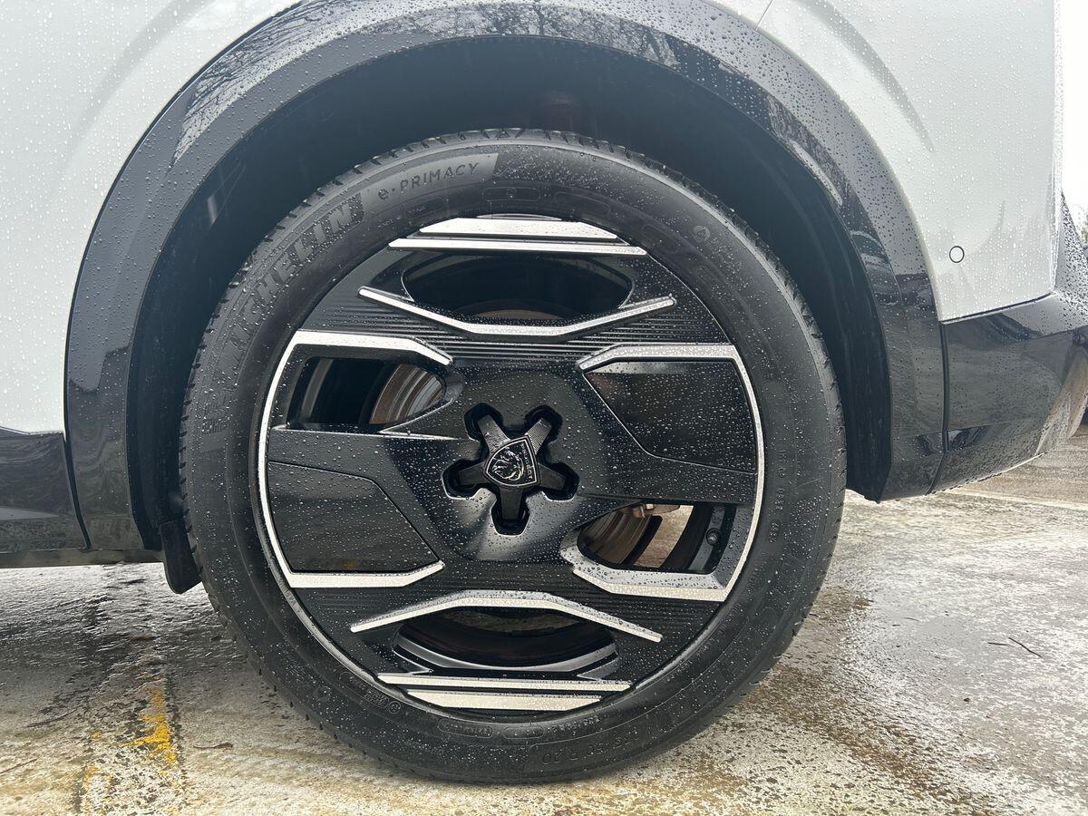 Used Peugeot E-3008 2024 for sale - 77527326: Photo 9