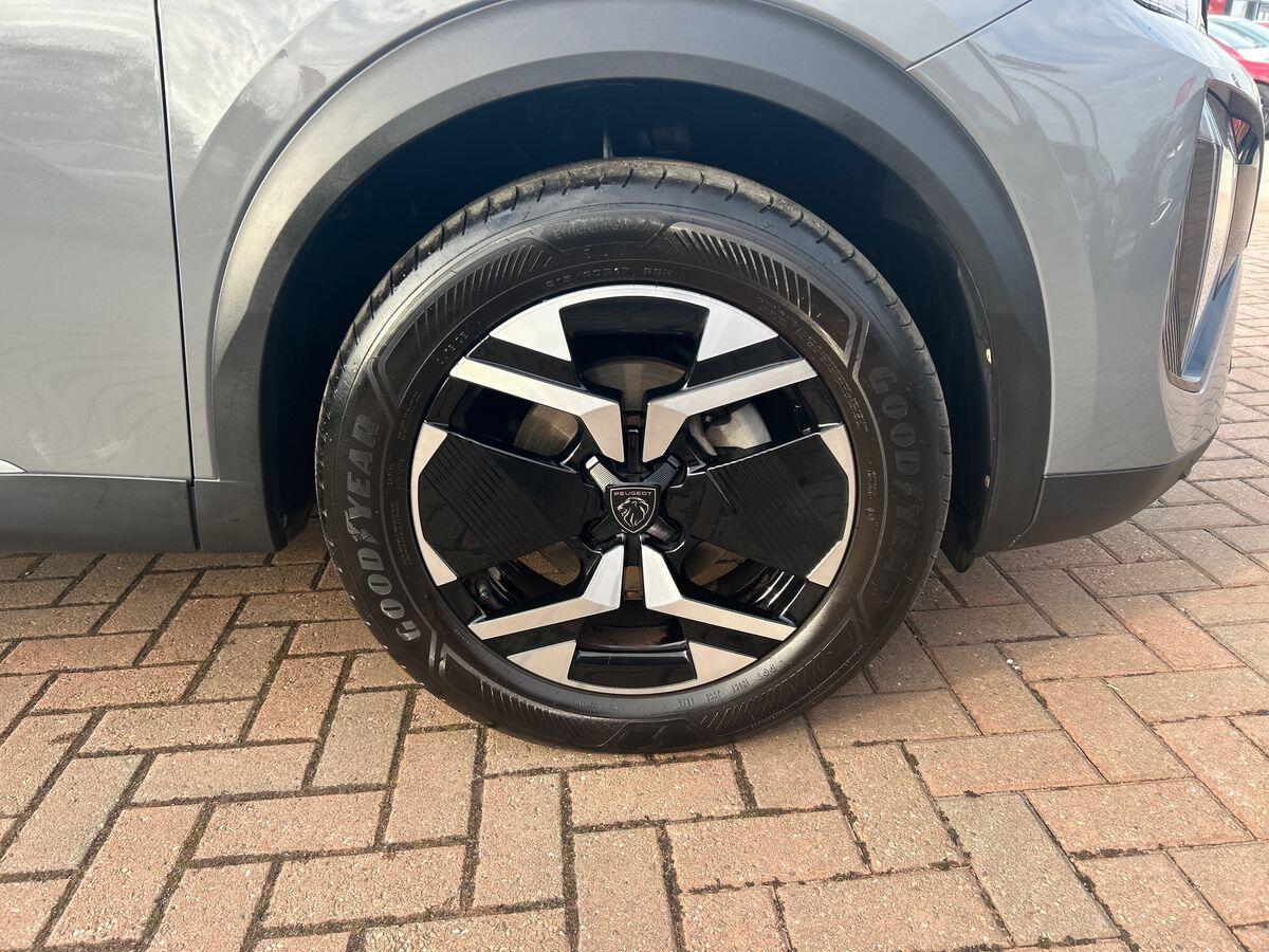 Used Peugeot 2008 2024 for sale - 77812650: Photo 12