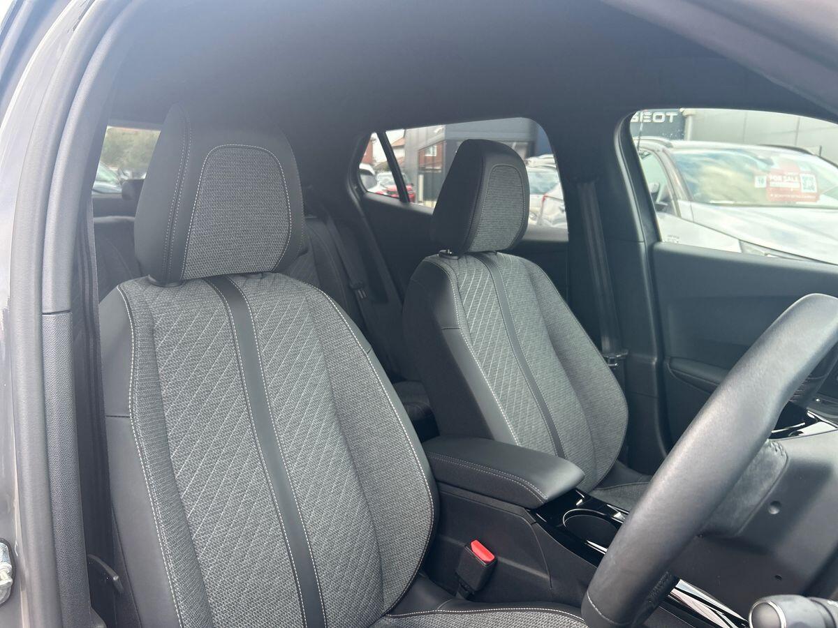 Used Peugeot 2008 2024 for sale - 77812650: Photo 16