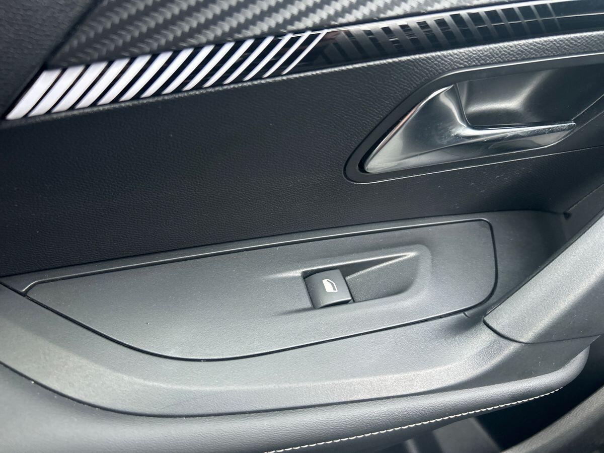 Used Peugeot 2008 2024 for sale - 77812650: Photo 32