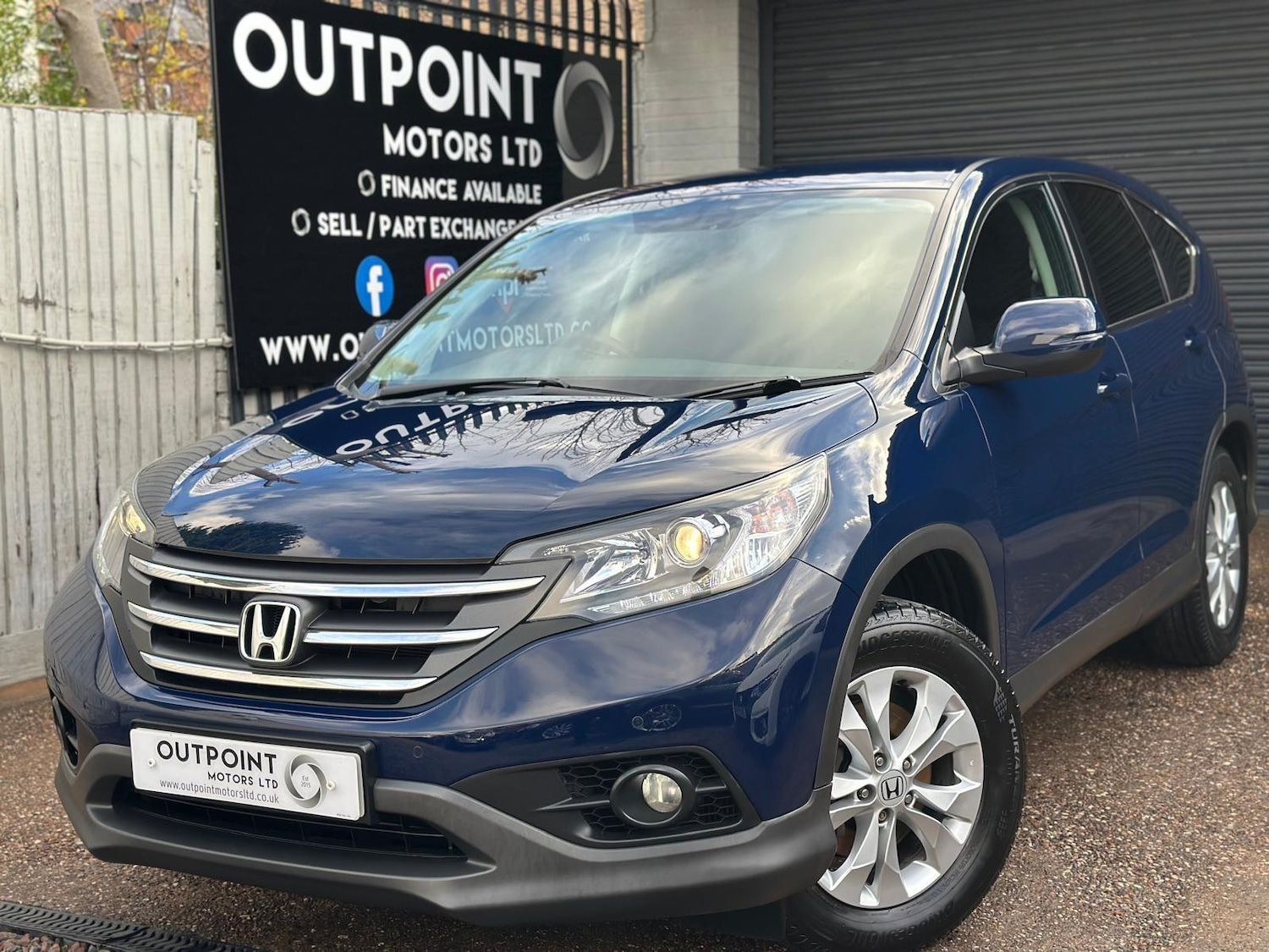 Used Honda CR-V 2014 for sale - 76742334: Photo 1