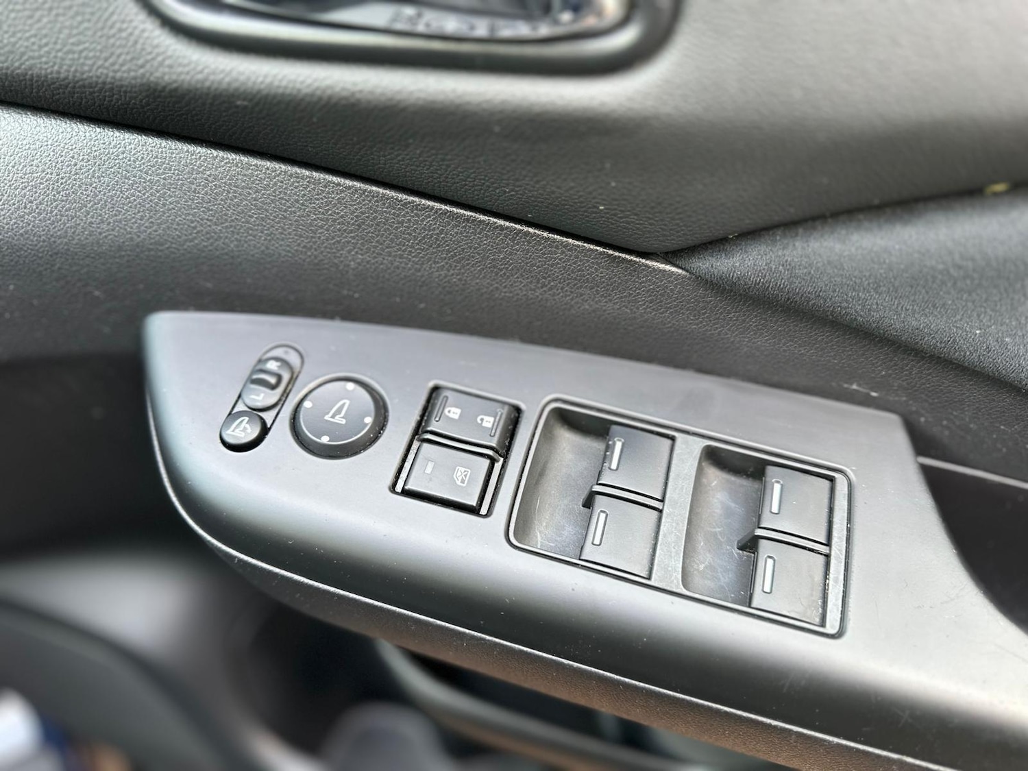 Used Honda CR-V 2014 for sale - 76742334: Photo 31