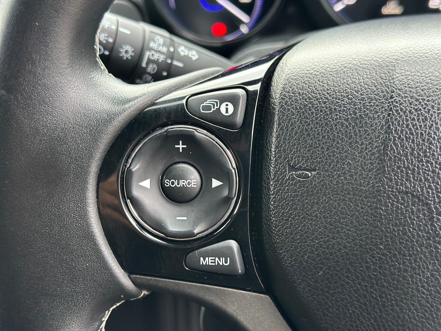 Used Honda Civic 2016 for sale - 78046998: Photo 27