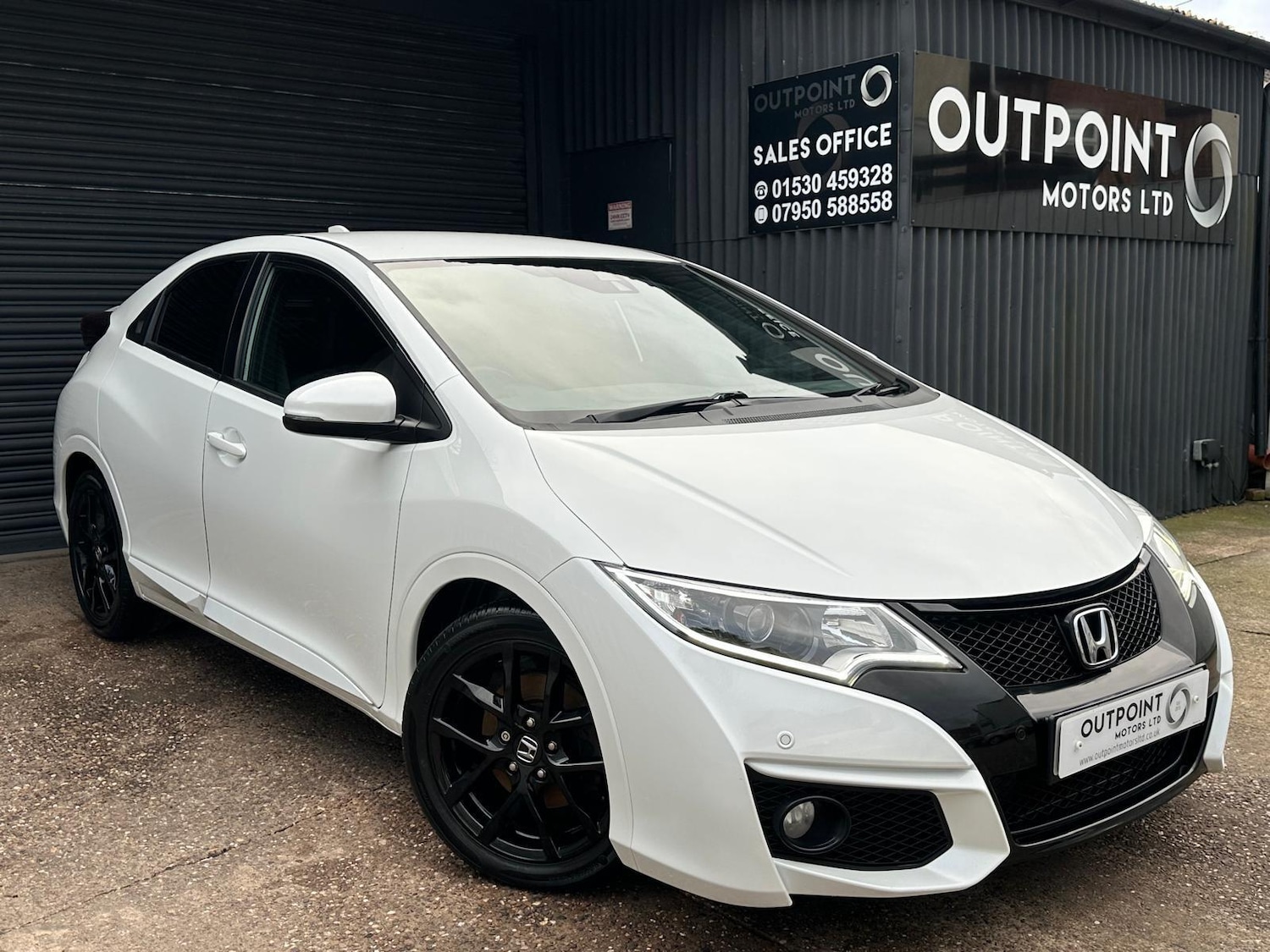 Used Honda Civic 2016 for sale - 78046998: Photo 4