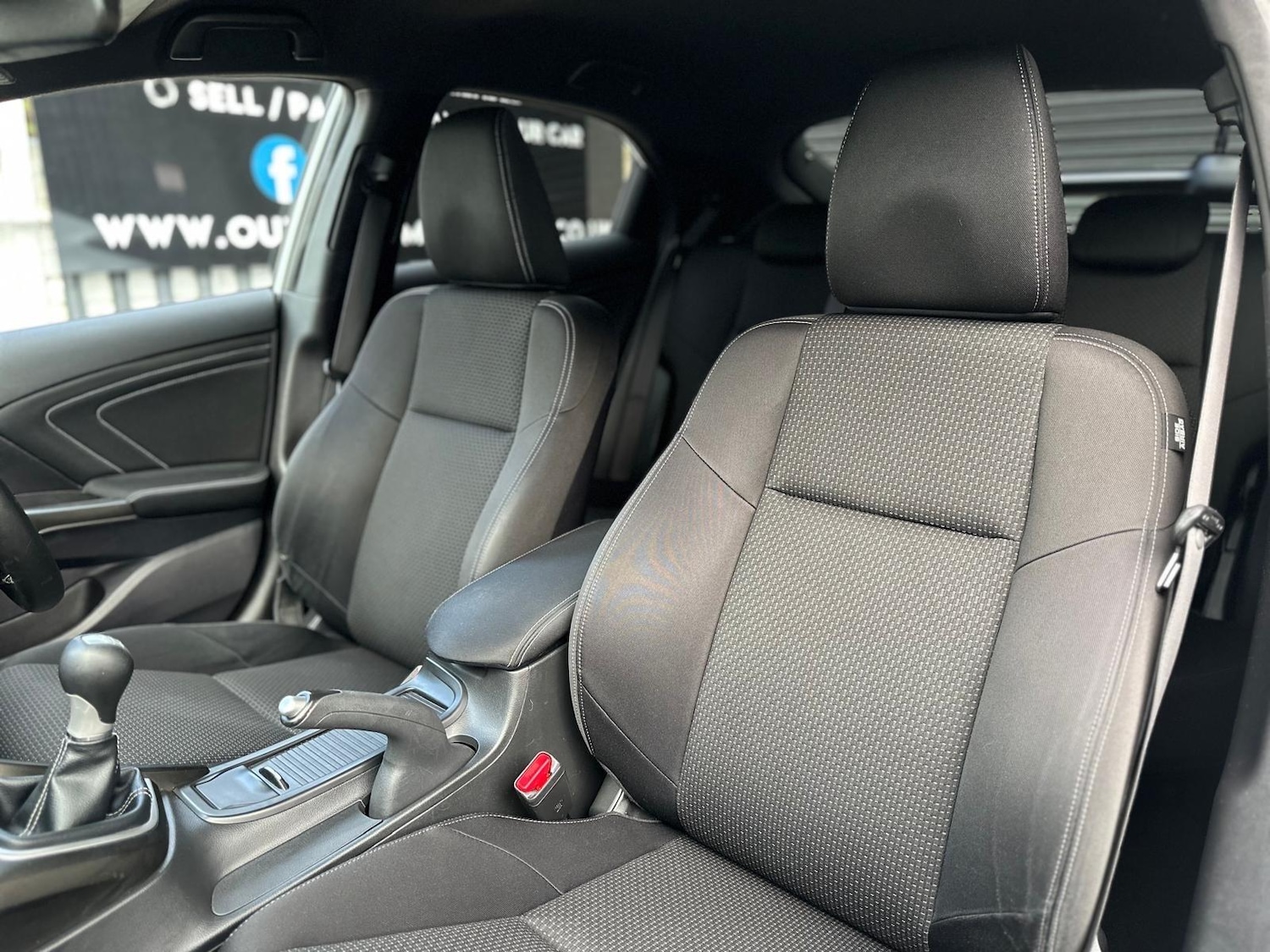 Used Honda Civic 2016 for sale - 78046998: Photo 60