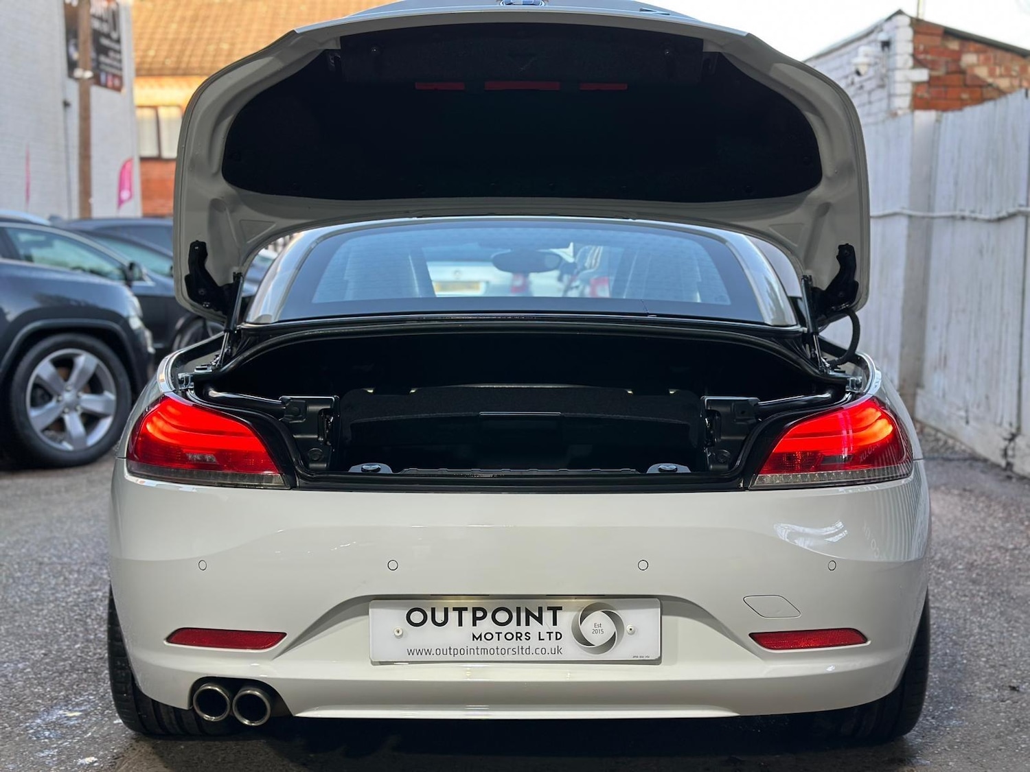 Used BMW Z4 2011 for sale - 77203298: Photo 13