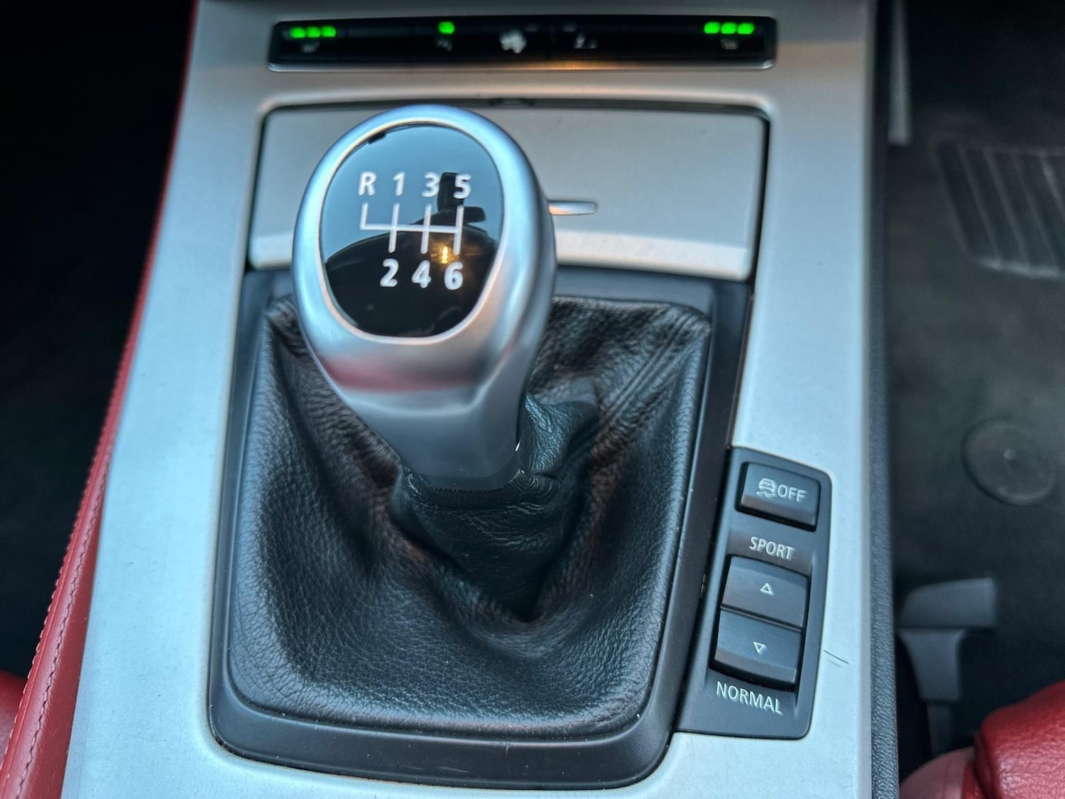 Used BMW Z4 2011 for sale - 77203298: Photo 18