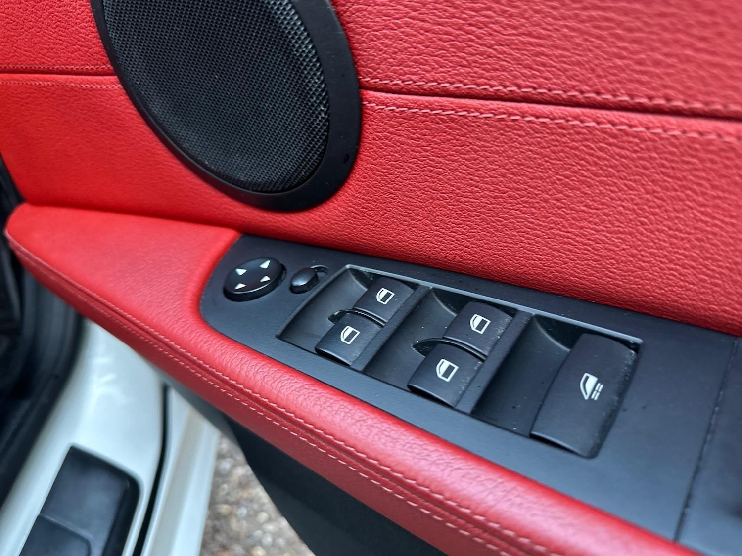 Used BMW Z4 2011 for sale - 77203298: Photo 28