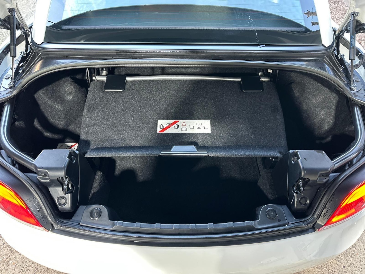 Used BMW Z4 2011 for sale - 77203298: Photo 43