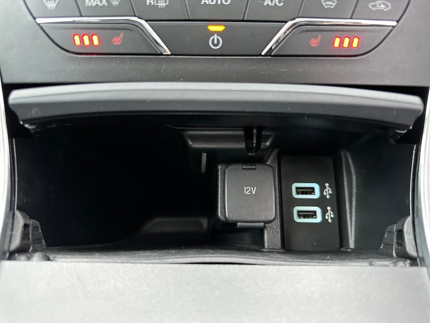 Used Ford Galaxy 2019 for sale - 77854266: Photo 40