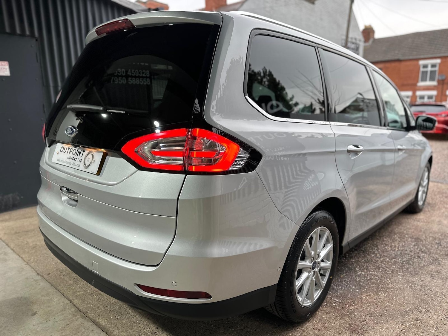 Used Ford Galaxy 2019 for sale - 77854266: Photo 9