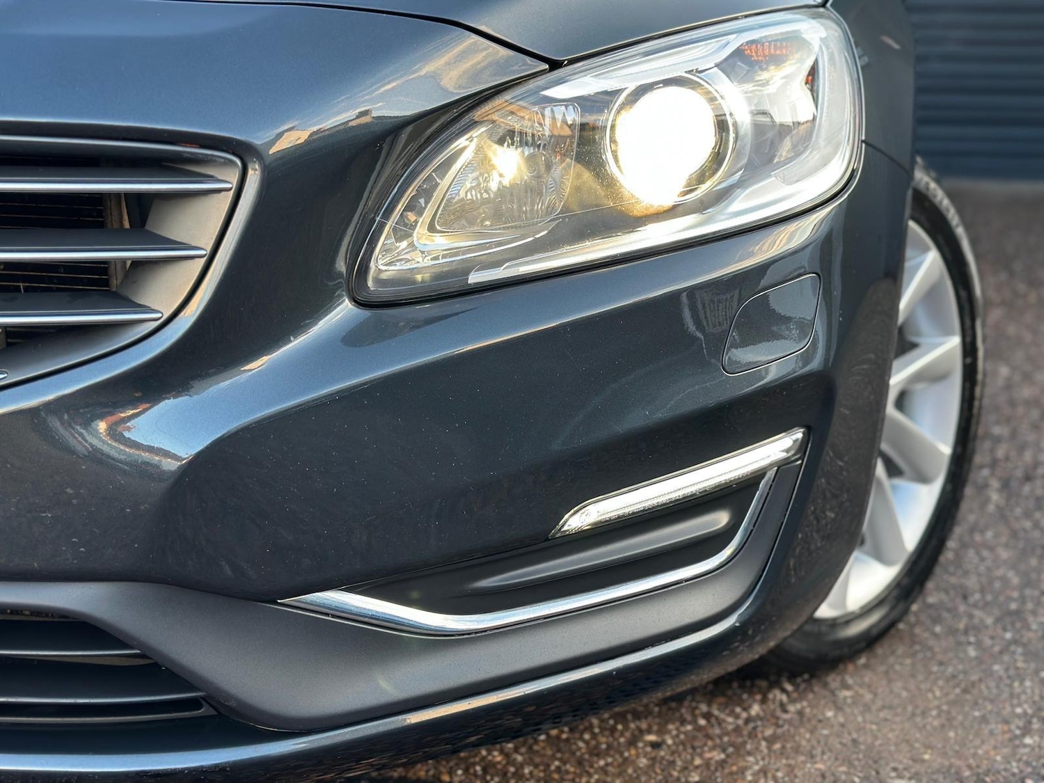 Used Volvo S60 2016 for sale - 76993775: Photo 10