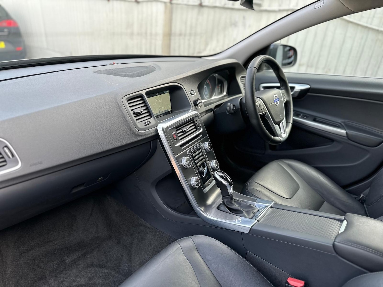 Used Volvo S60 2016 for sale - 76993775: Photo 33