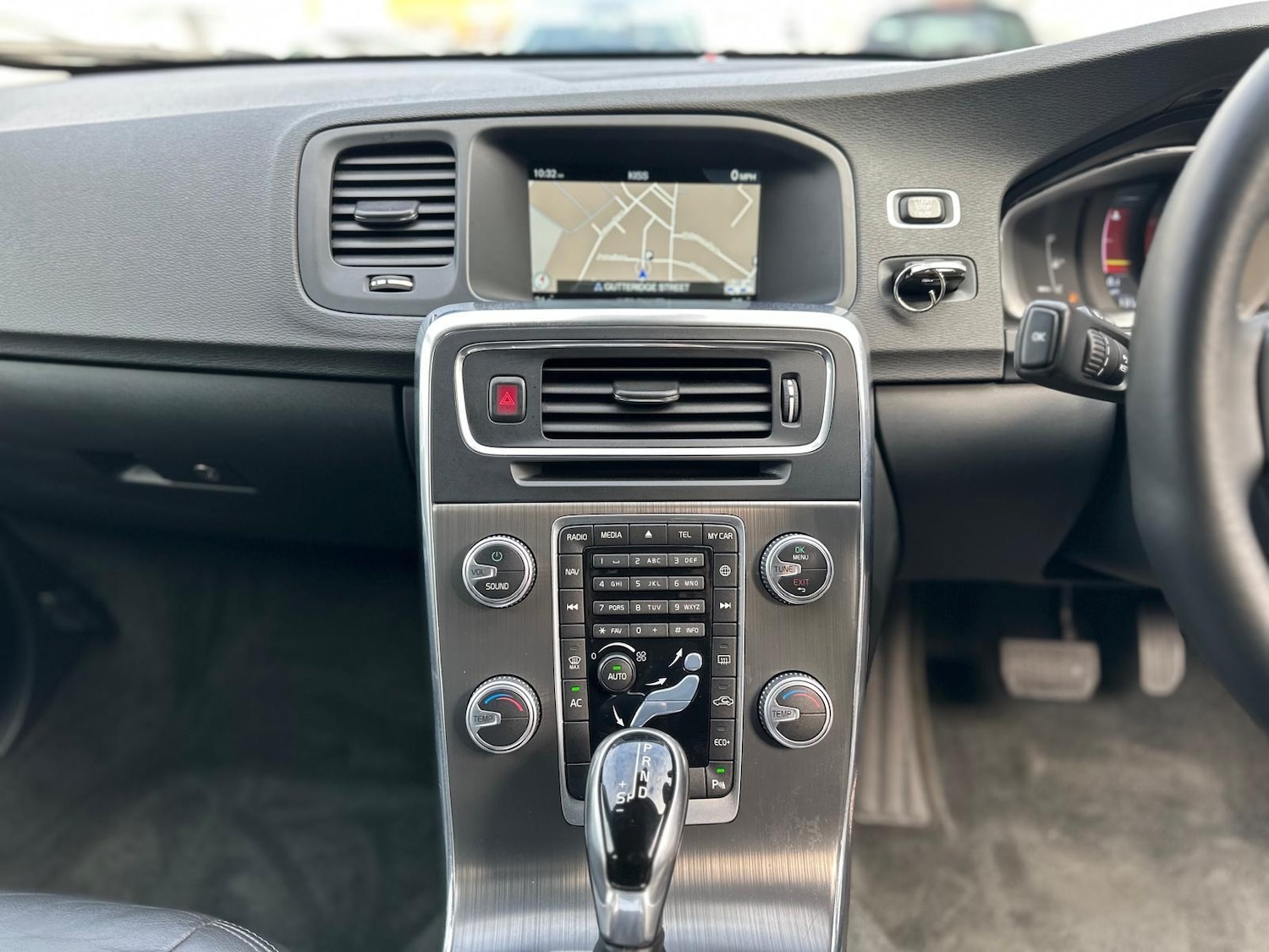 Used Volvo S60 2016 for sale - 76993775: Photo 41