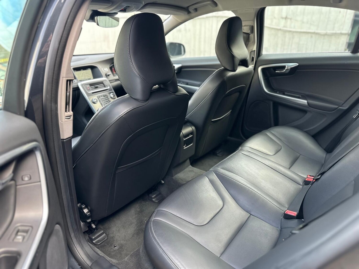 Used Volvo S60 2016 for sale - 76993775: Photo 46