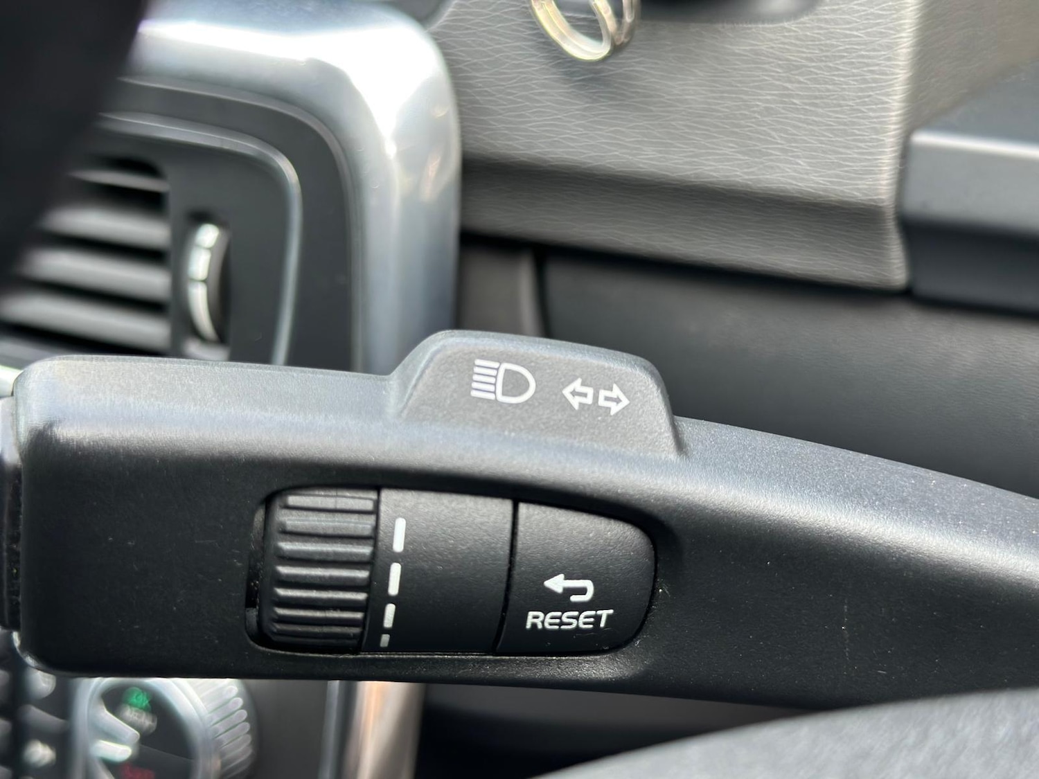 Used Volvo S60 2016 for sale - 76993775: Photo 49