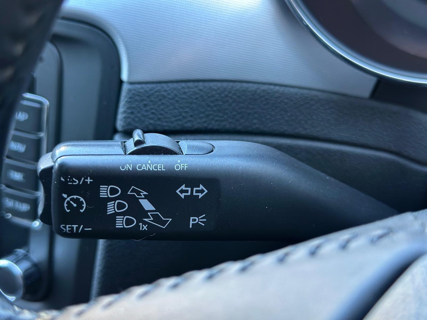 Used Skoda Superb 2013 for sale - 76887153: Photo 27