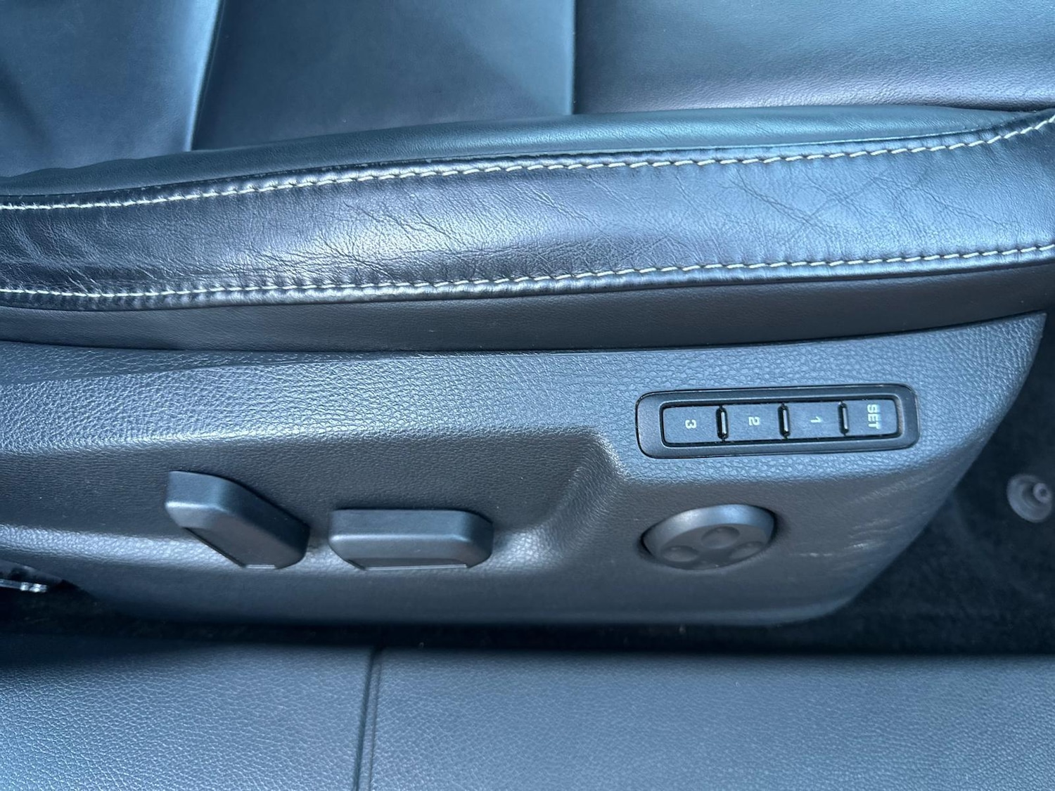 Used Skoda Superb 2013 for sale - 76887153: Photo 28